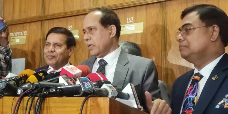 নির্ধারিত সময়ে নির্বাচন করতে আমরা বাধ্য : সিইসি