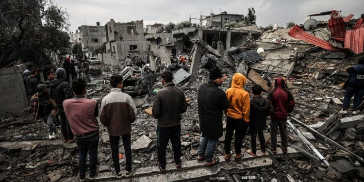 গাজায় ইসরায়েলি বর্বরতা চলছেই, ২৪ ঘণ্টায় নিহত আরও ২৪১