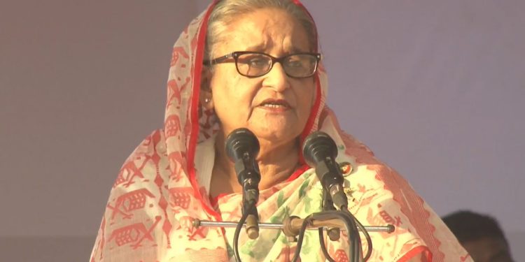 মানুষের জীবন নিয়ে কাউকে খেলতে দেব না : প্রধানমন্ত্রী