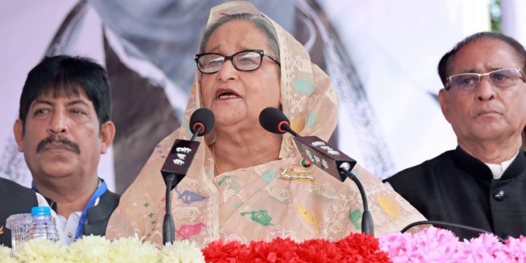 কারও কাছে মাথা নত করি না, করবোও না: শেখ হাসিনা