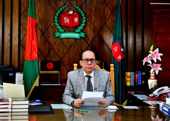 নির্বিঘ্নে কেন্দ্রে এসে ভোটাধিকার প্রয়োগ করুন : সিইসি