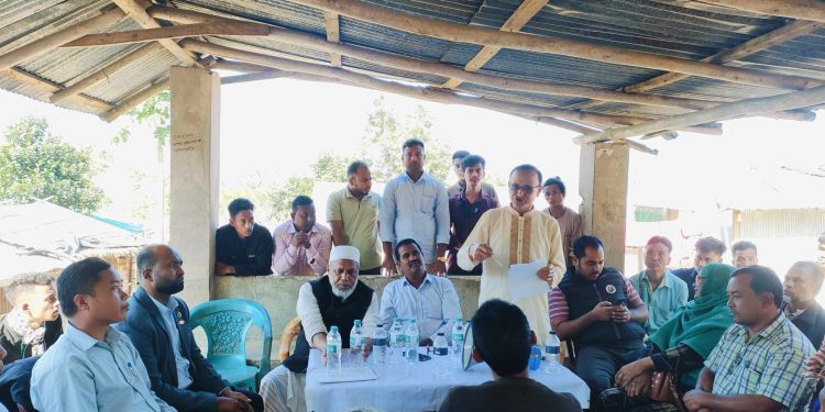 লামার সরইতে নৌকার সমর্থনে পথসভা অনুষ্ঠিত