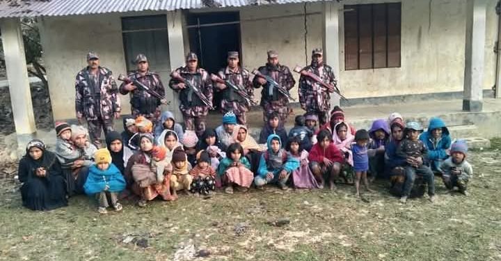 আলীকদমে ৩৩ মিয়ানমার নাগরিক আটক