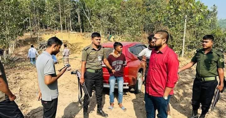 লামায় পাহাড় কাটার দায়ে ৫ লক্ষ টাকা জরিমানা