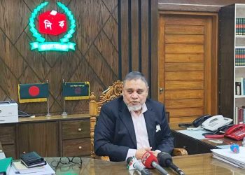 জমি পাহারার মতো ভোটকেন্দ্র পাহারা দিতে হবে