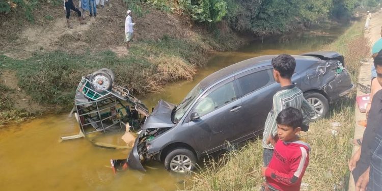 রামুতে সড়ক দুর্ঘটনায় টমটম চালক আইয়ুব আলী নিহত