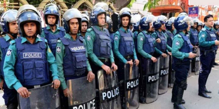 পুলিশে ২০০০ কনস্টেবল নিয়োগ: লিখিত ও মৌখিক পরীক্ষার প্রস্তুতিতে যা করণীয়