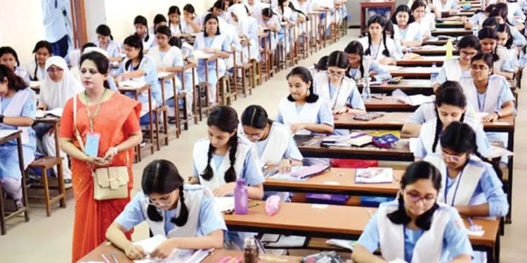 এসএসসি শুরু বৃহস্পতিবার, কোচিং সেন্টার বন্ধ রাখার নির্দেশনা