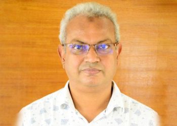 অবশেষে সরানো হচ্ছে কুয়েটের উপাচার্যকে