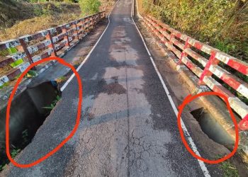 লামা -ফাইতং সড়কে ব্রিজে বড় গর্ত, দুর্ঘটনার আশঙ্কা