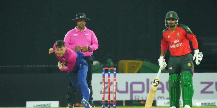 ইতিহাস গড়ে বাংলাদেশকে হারাল আরব আমিরাত