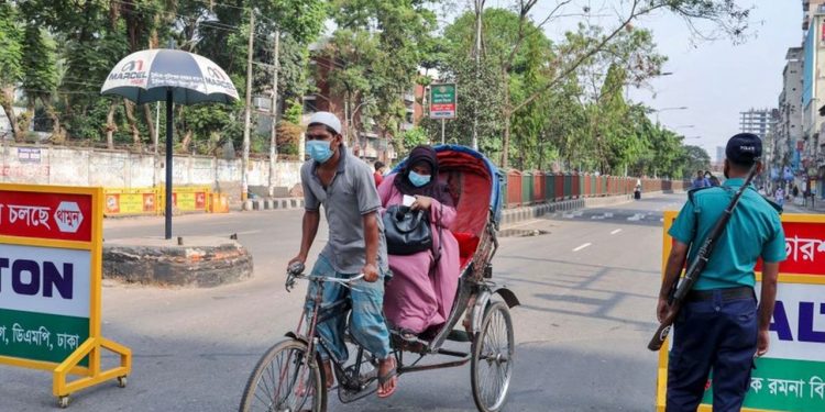 ২৪ ঘণ্টায় করোনা আক্রান্ত হয়ে দেশে দুজনের মৃত্যু