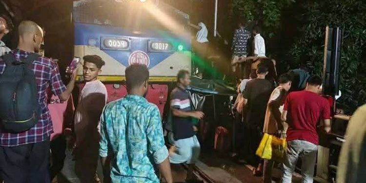 চট্টগ্রামে কালুরঘাট সেতুতে দুর্ঘটনা : নিহত বেড়ে ৩