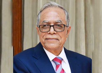দেশে ফিরেছেন আবদুল হামিদ