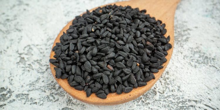 প্রতিদিন কালোজিরা খেলে কী হয়?