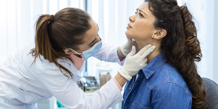 থাইরয়েড নিয়ন্ত্রণে উপকারী ৫ খাবার