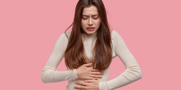 অ্যাসিডিটি নাকি পেট ফাঁপা? দূর করতে যা খাবেন