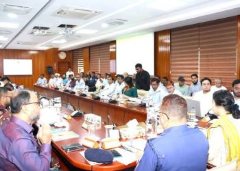 বান্দরবানে জেলা আইন-শৃঙ্খলা কমিটির সভা অনুষ্ঠিত”