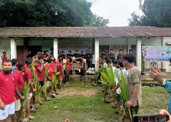 লামায় প্রীতি ফুটবল ম্যাচ ও চারা  বিতরণ