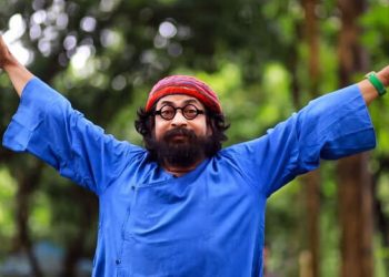 দেশ ছেড়েছেন রাহুল আনন্দ