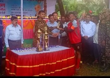 লামায় সেনা রিজিয়ন ফুটবল টুর্নামেন্ট খেলা অনুষ্ঠিত