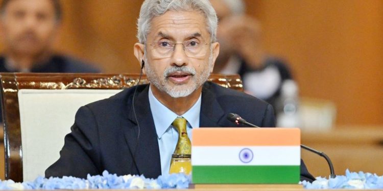 বাংলাদেশের ওপর নিবিড় নজর রাখছি : জয়শঙ্কর