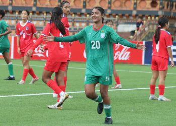 প্রীতির হ্যাটট্রিকে আবার নেপালকে হারাল বাংলাদেশ