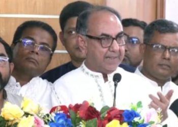 অরাজকতা নয়, সরকারকে কাজ করতে দিন : মির্জা আব্বাস