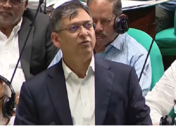 সিইসি সংবিধান লঙ্ঘন ও শপথ ভঙ্গ করেছেন : সংসদে স্বরাষ্ট্রমন্ত্রী