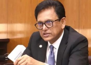 শিক্ষার্থীদের বিনামূল্যে স্কুল ড্রেস বিতরণ শুরু কবে, জানালেন মন্ত্রী