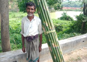 বাঁশ শ্রমিক আব্বাস উদ্দীনের জীবন সংগ্রামের গল্প