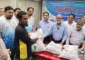 রামুতে বন্যাদুর্গত ও পানিবন্দি মানুষকে ত্রাণ বিতরণ করেছে প্রাক্তন শিক্ষার্থীদের মানবিক সংগঠন ‘মৈত্রী-০২