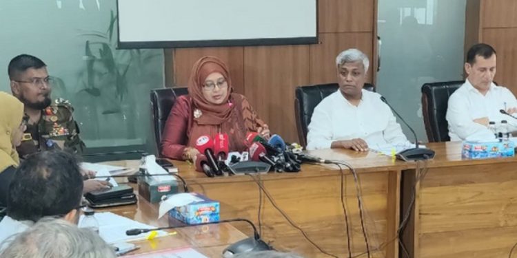 অতিরিক্ত বিদ্যুৎ বিল-হয়রানি: নজরদারি ও পর্যবেক্ষণ করছে সরকার