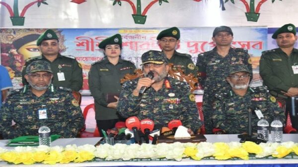 দুর্গোৎসবের নিরাপত্তায় আনসার-ভিডিপির ১৩১ ঘটনায় পদক্ষেপ, আটক ৪৯ জন